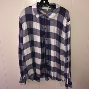 Long Sleeve/Button Up